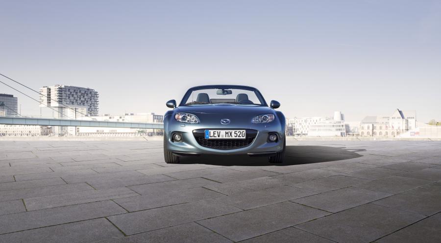  Mazda MX-5 2012 года  (фото 49 из 60)